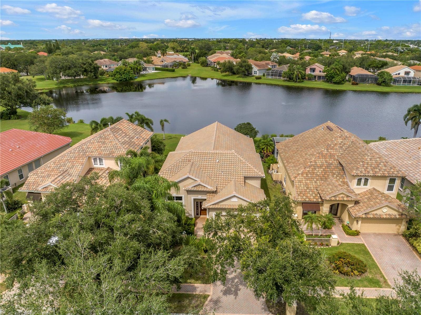 9724 SAGO POINT DRIVE, Seminole, FL 33777 9724 SAGO POINT DRIVE, Seminole, FL 33777