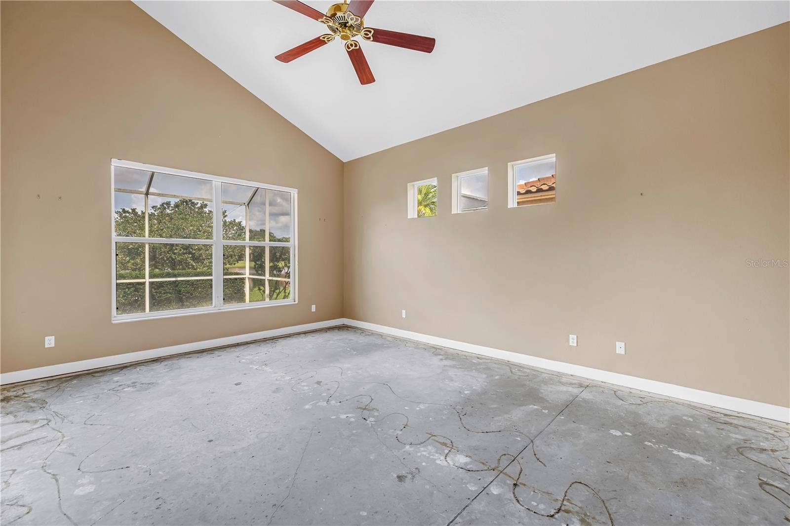9724 SAGO POINT DRIVE, Seminole, FL 33777 9724 SAGO POINT DRIVE, Seminole, FL 33777