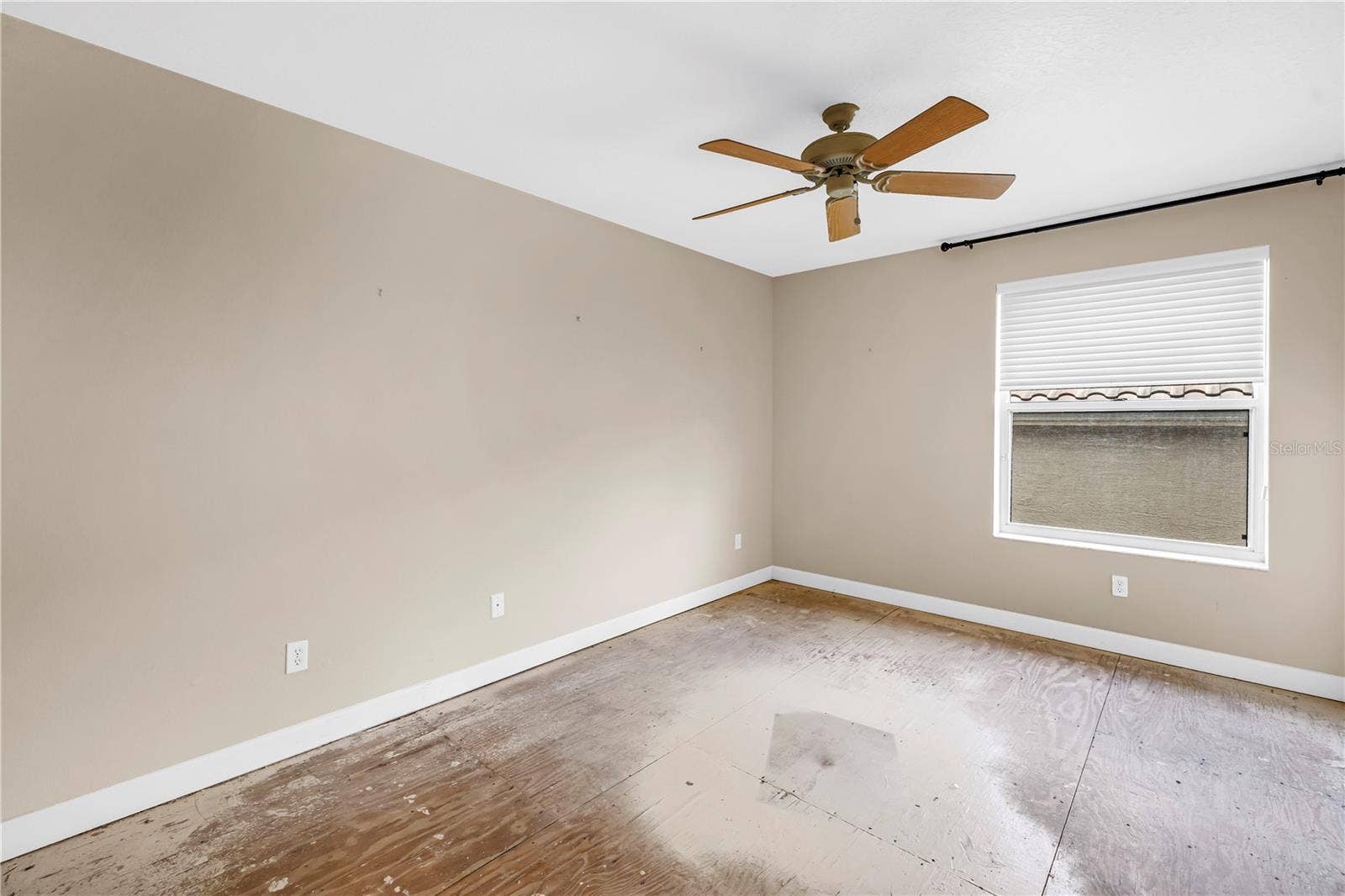 9724 SAGO POINT DRIVE, Seminole, FL 33777 9724 SAGO POINT DRIVE, Seminole, FL 33777