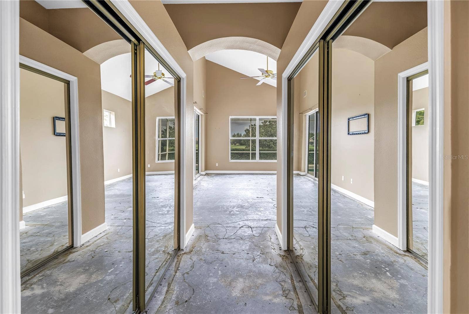 9724 SAGO POINT DRIVE, Seminole, FL 33777 9724 SAGO POINT DRIVE, Seminole, FL 33777