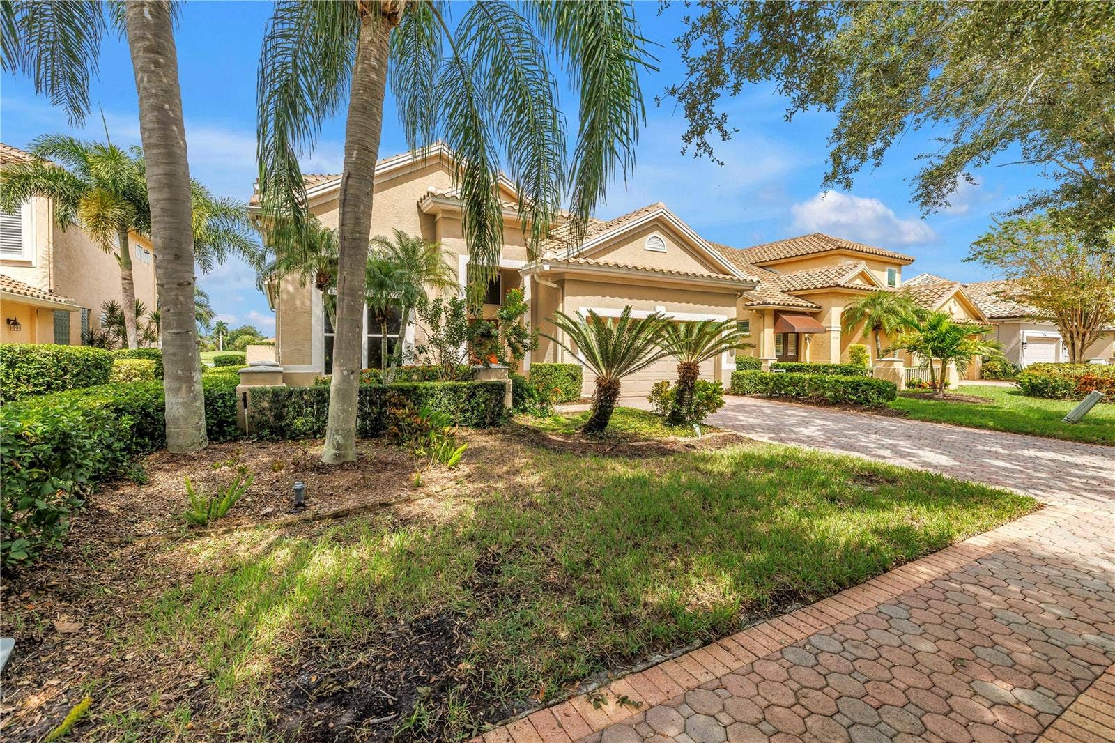 9724 SAGO POINT DRIVE, Seminole, FL 33777 9724 SAGO POINT DRIVE, Seminole, FL 33777