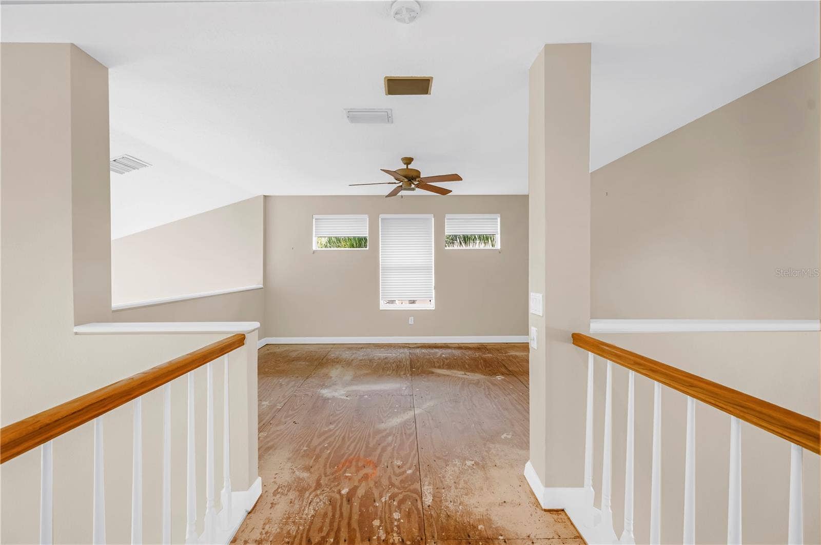 9724 SAGO POINT DRIVE, Seminole, FL 33777 9724 SAGO POINT DRIVE, Seminole, FL 33777