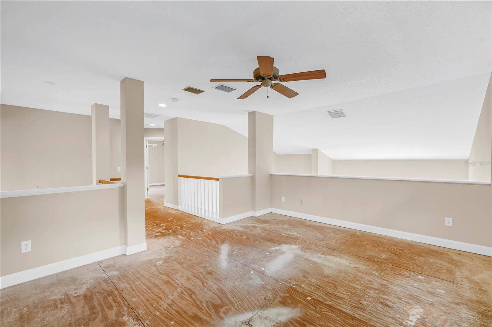 9724 SAGO POINT DRIVE, Seminole, FL 33777 9724 SAGO POINT DRIVE, Seminole, FL 33777