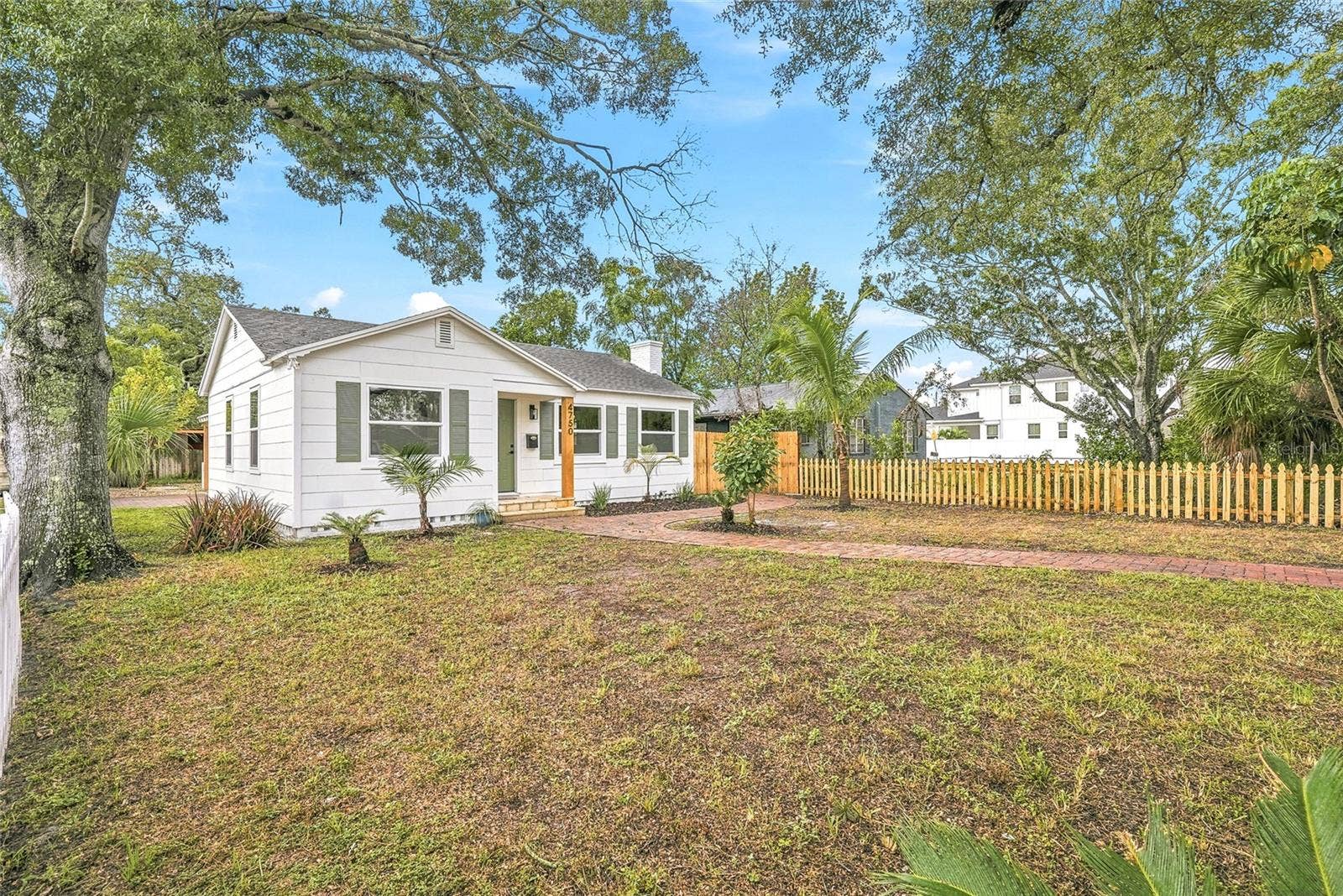 4750 EMERSON AVENUE S, St Petersburg, FL 33711