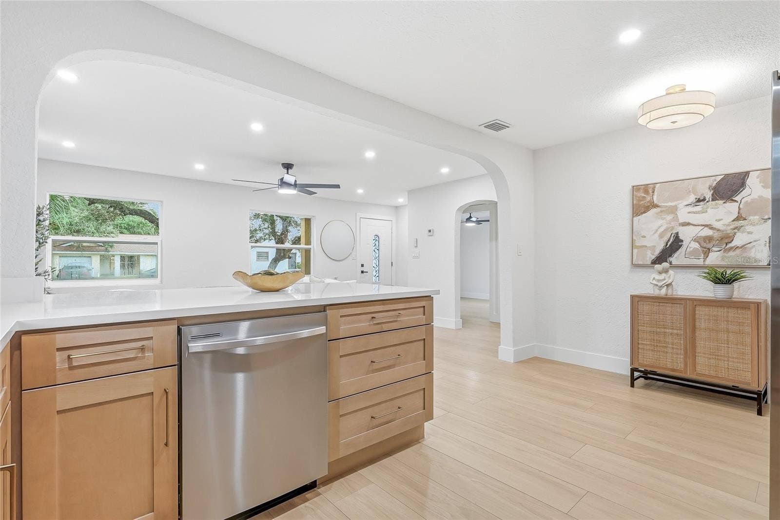 4750 EMERSON AVENUE S, St Petersburg, FL 33711