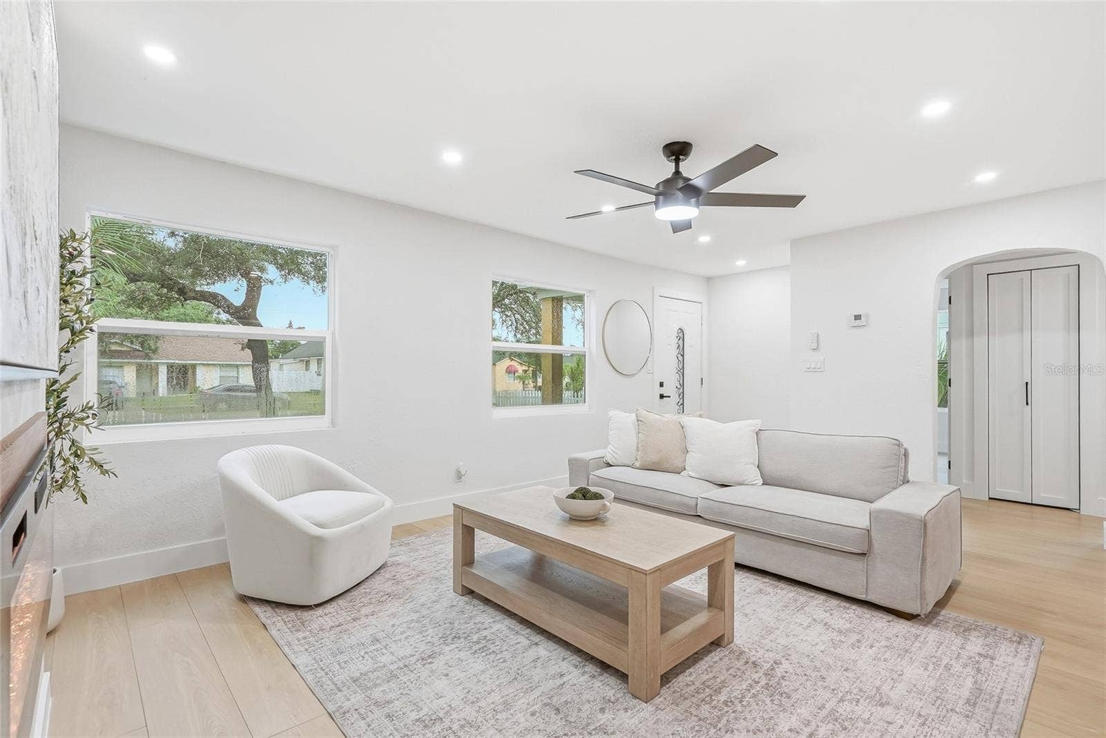 4750 EMERSON AVENUE S, St Petersburg, FL 33711