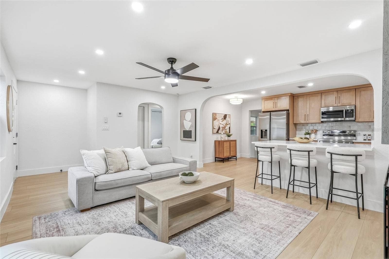 4750 EMERSON AVENUE S, St Petersburg, FL 33711