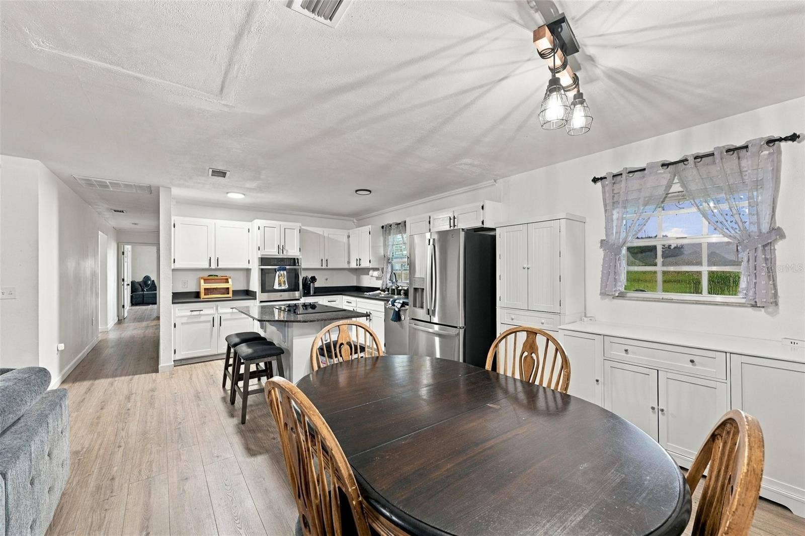 9124 CAREY ROAD, Lithia, FL 33547 9124 CAREY ROAD, Lithia, FL 33547