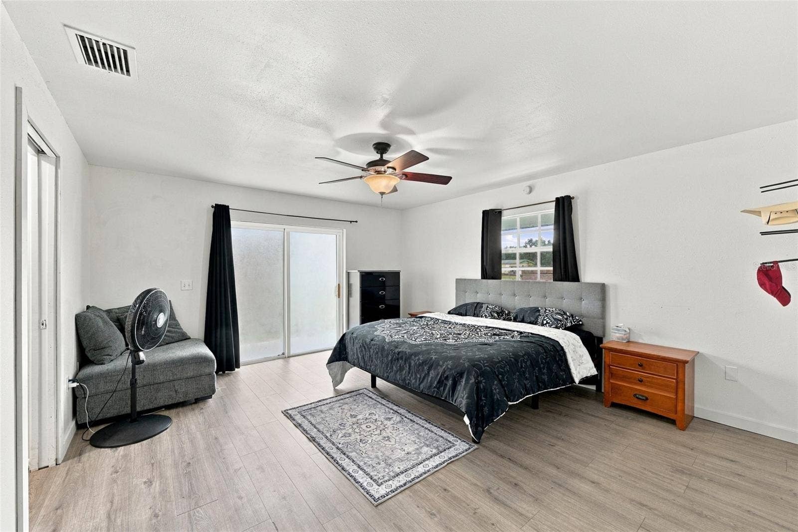 9124 CAREY ROAD, Lithia, FL 33547 9124 CAREY ROAD, Lithia, FL 33547
