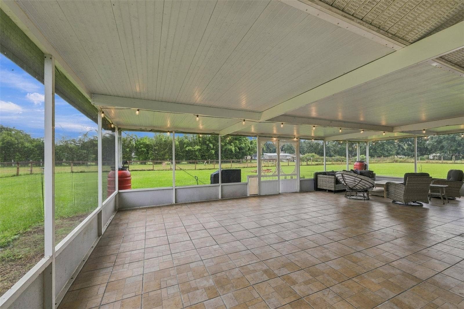 9124 CAREY ROAD, Lithia, FL 33547 9124 CAREY ROAD, Lithia, FL 33547