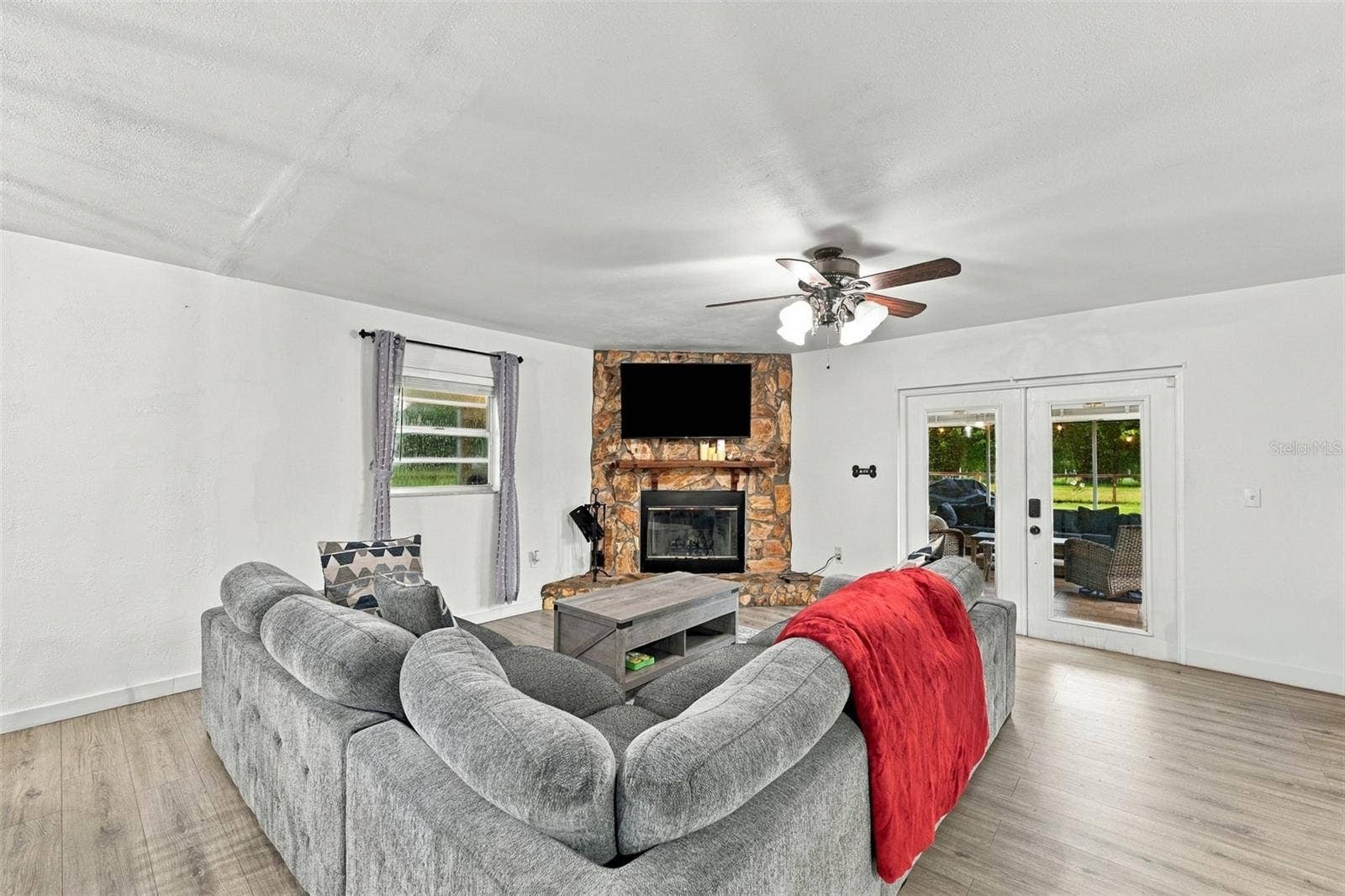 9124 CAREY ROAD, Lithia, FL 33547 9124 CAREY ROAD, Lithia, FL 33547