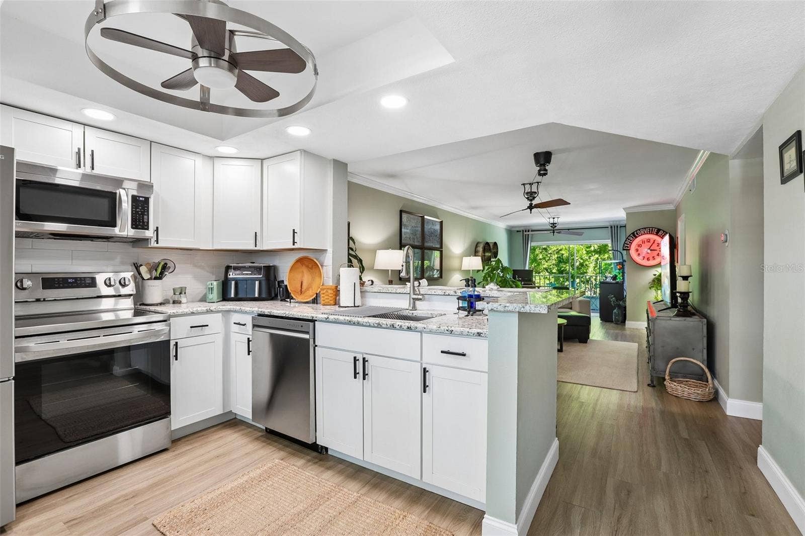 938 VIRGINIA STREET, #204, Dunedin, FL 34698 938 VIRGINIA STREET, #204, Dunedin, FL 34698