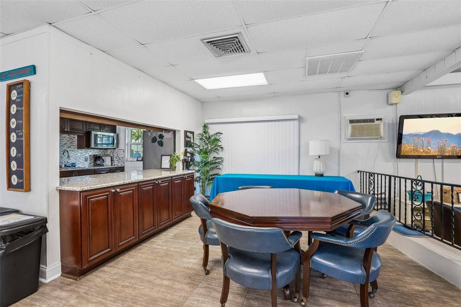 938 VIRGINIA STREET, #204, Dunedin, FL 34698 938 VIRGINIA STREET, #204, Dunedin, FL 34698