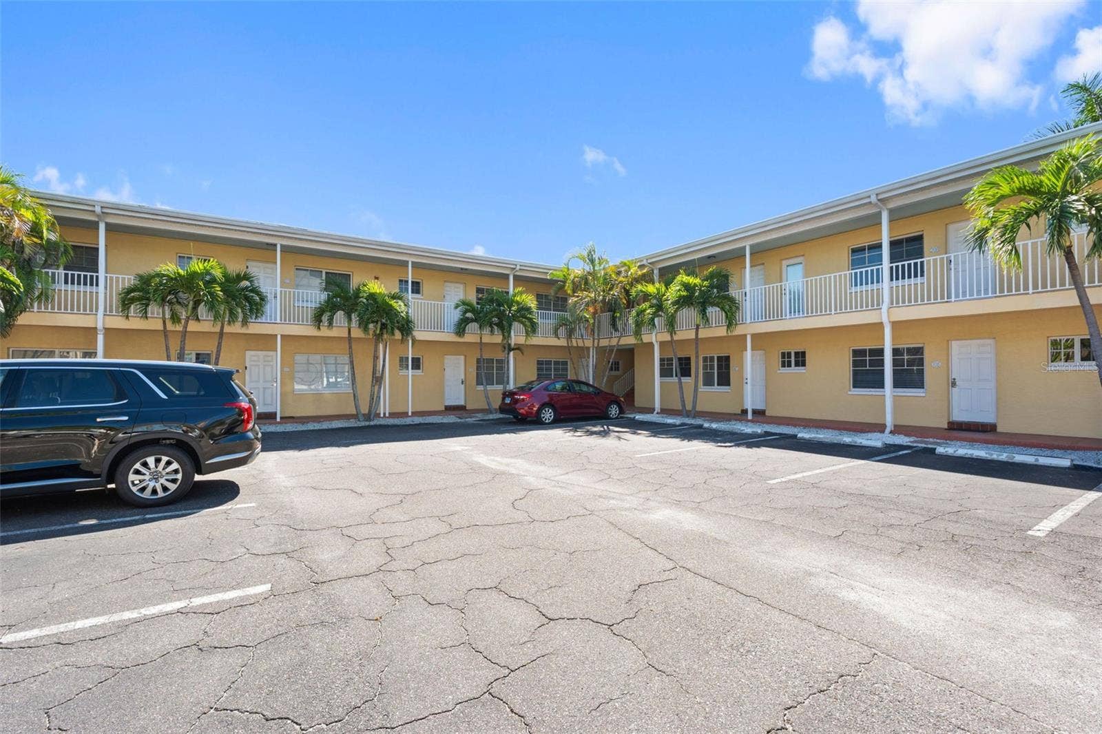 19417 GULF BOULEVARD, #B204, Indian Shores, FL 33785 19417 GULF BOULEVARD, #B204, Indian Shores, FL 33785