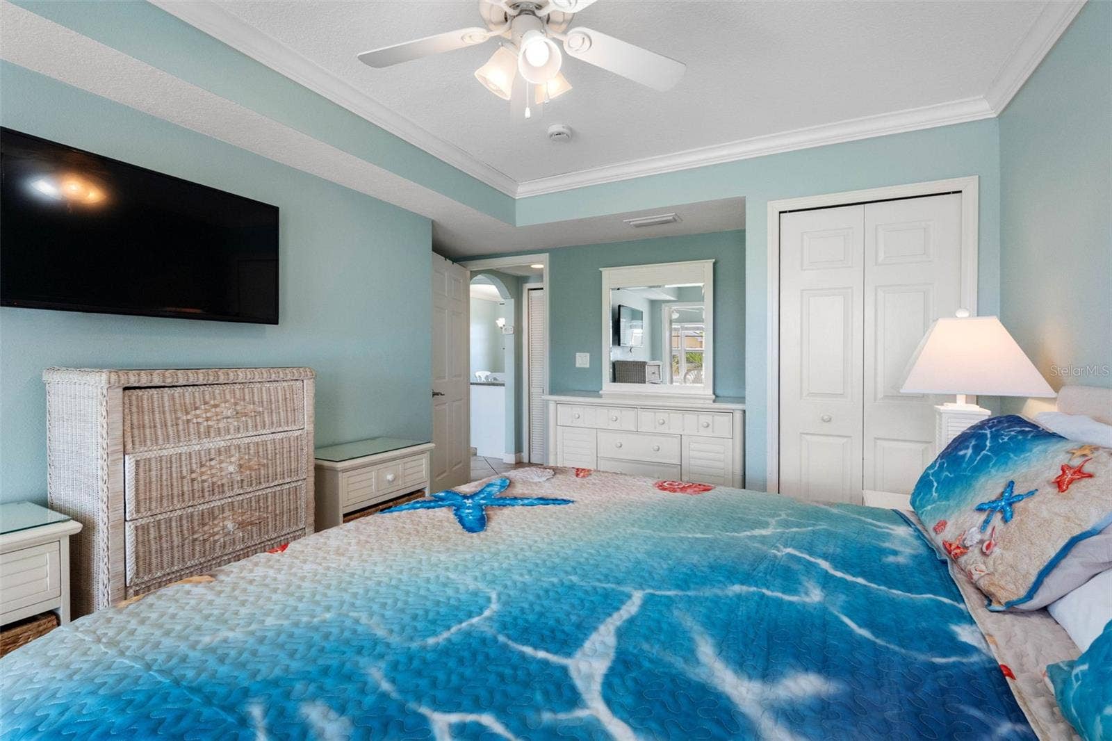 19417 GULF BOULEVARD, #B204, Indian Shores, FL 33785 19417 GULF BOULEVARD, #B204, Indian Shores, FL 33785
