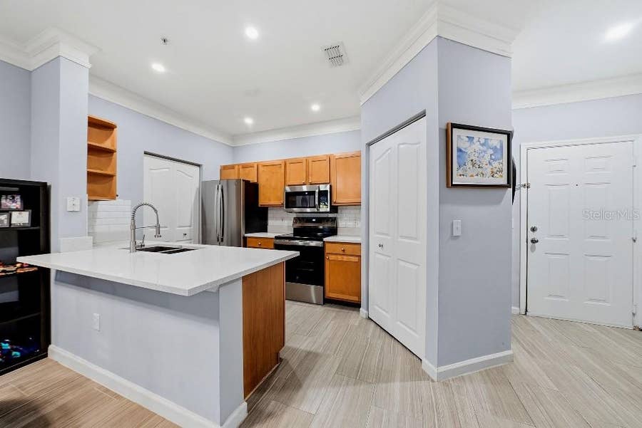 Property photo for 4207 S DALE MABRY HIGHWAY, #10108, Tampa, FL