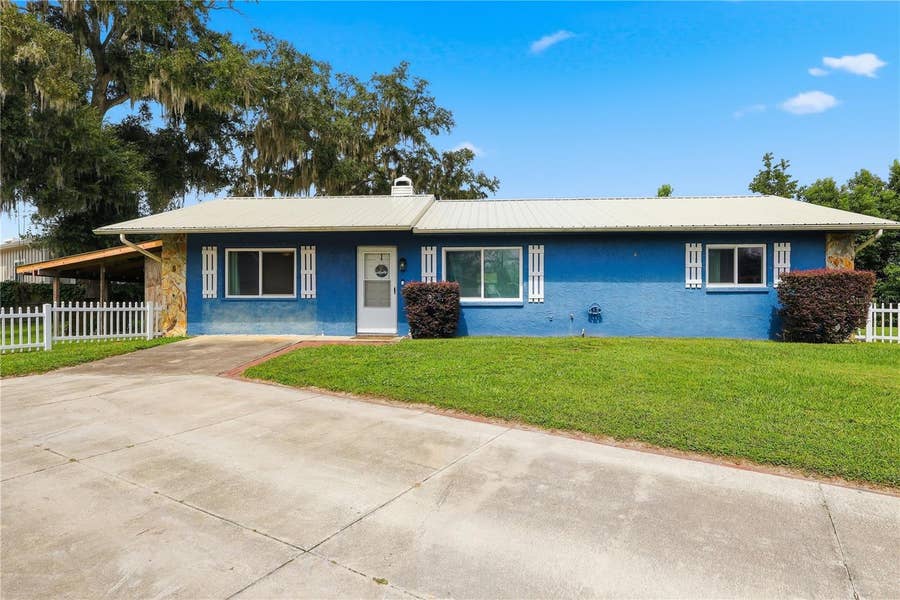 Property photo for 37235 HANNAH LANE, Zephyrhills, FL