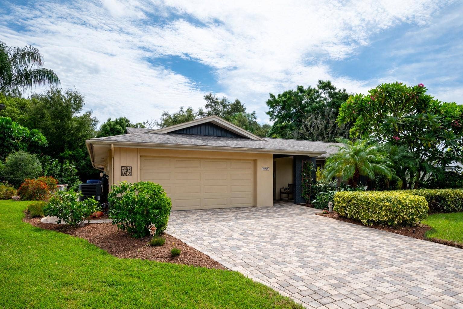 13906 105TH AVENUE, Largo, FL 33774