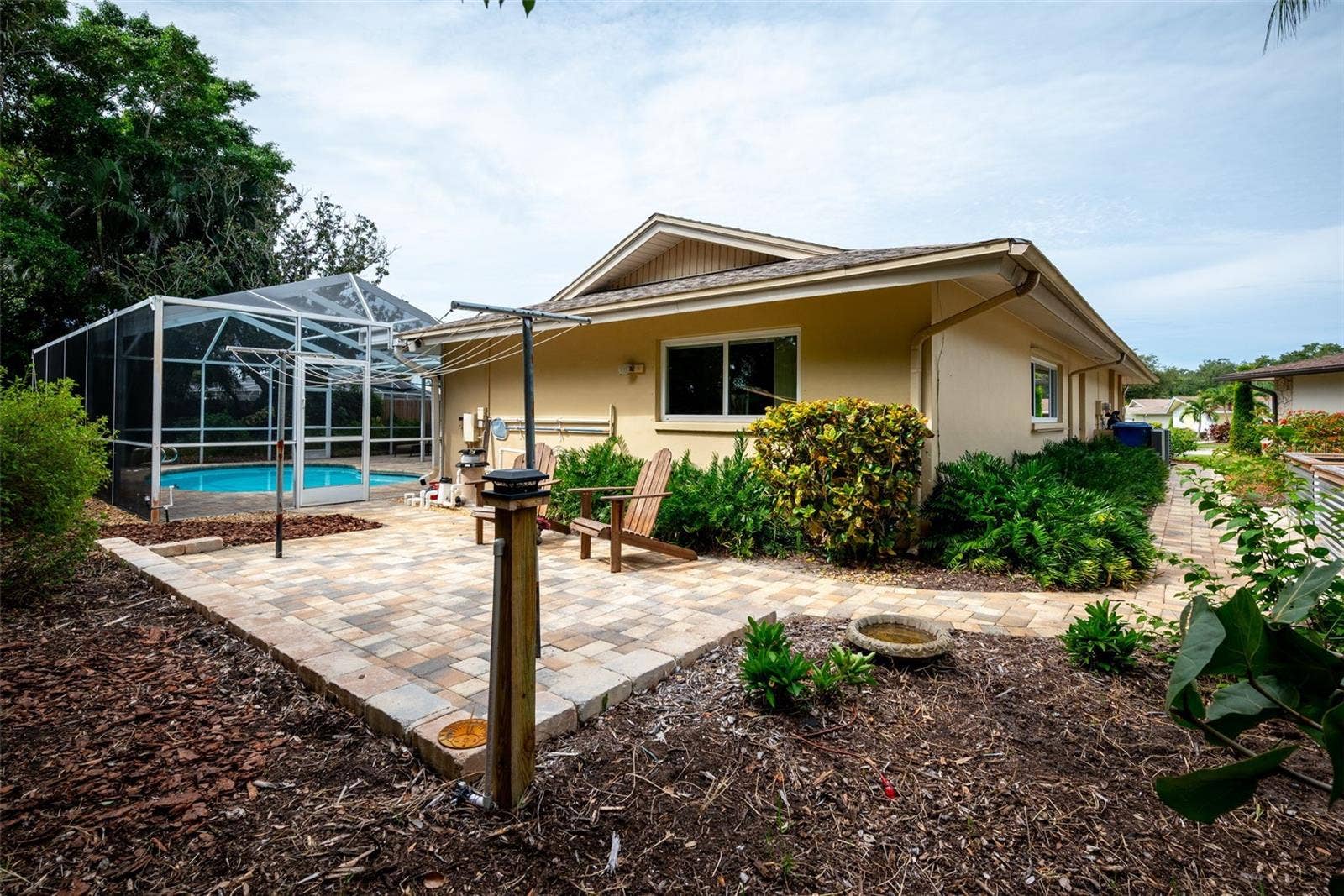 13906 105TH AVENUE, Largo, FL 33774