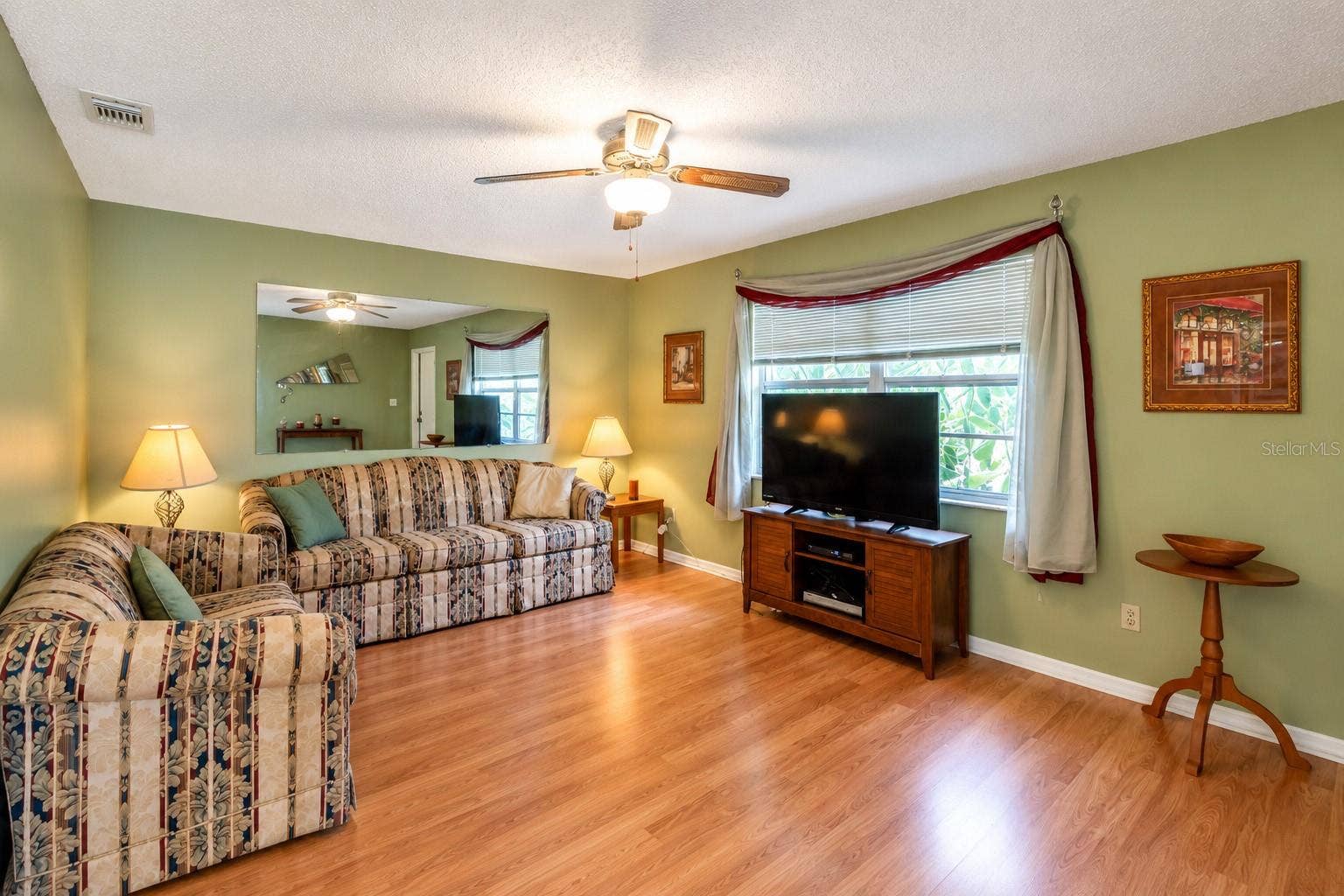 1814 FOXHUNT DRIVE, #A, Sun City Center, FL 33573 1814 FOXHUNT DRIVE, #A, Sun City Center, FL 33573