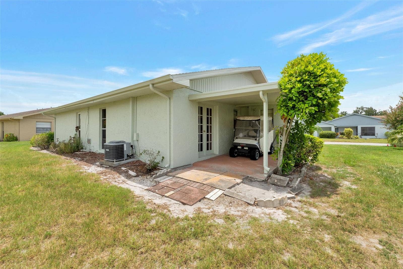 1814 FOXHUNT DRIVE, #A, Sun City Center, FL 33573