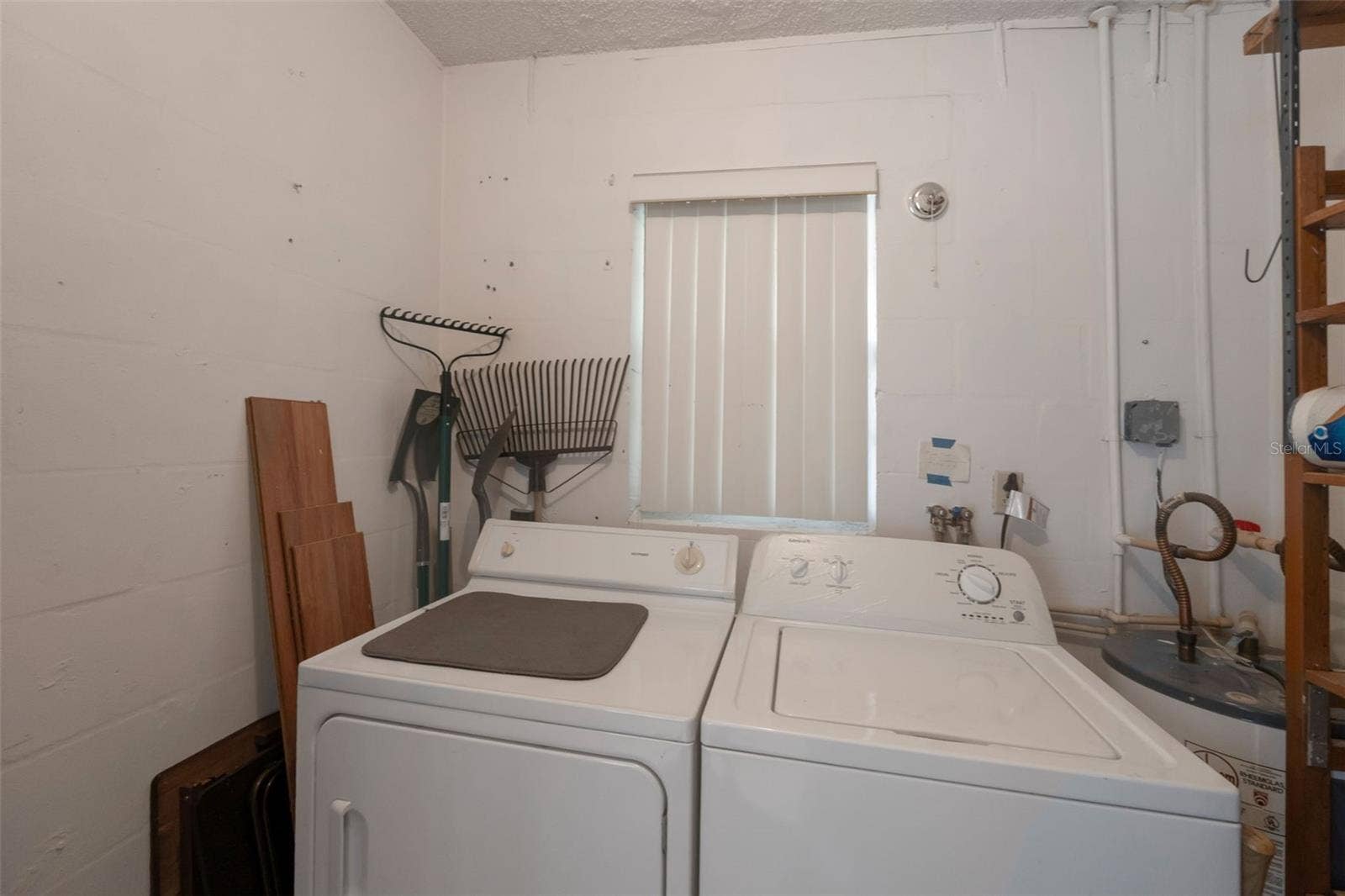 1814 FOXHUNT DRIVE, #A, Sun City Center, FL 33573