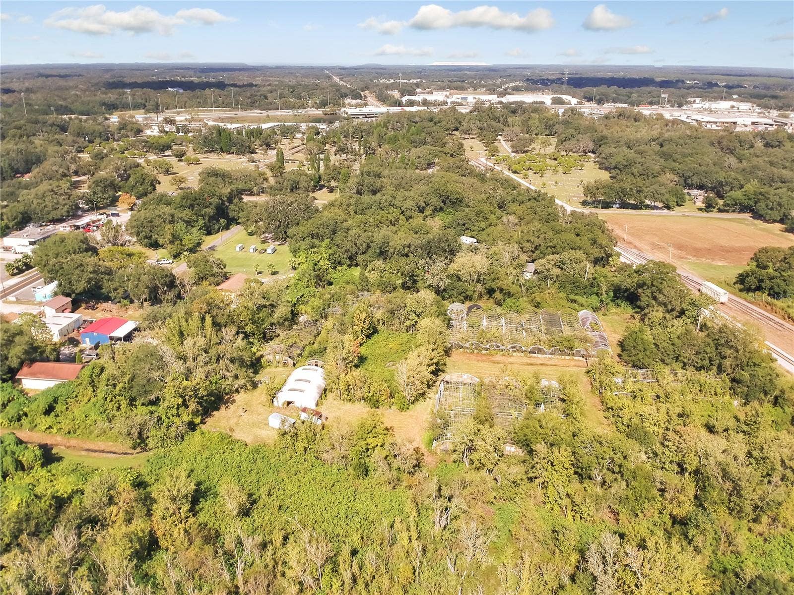 200 W ENGLISH STREET, Plant City, FL 33563