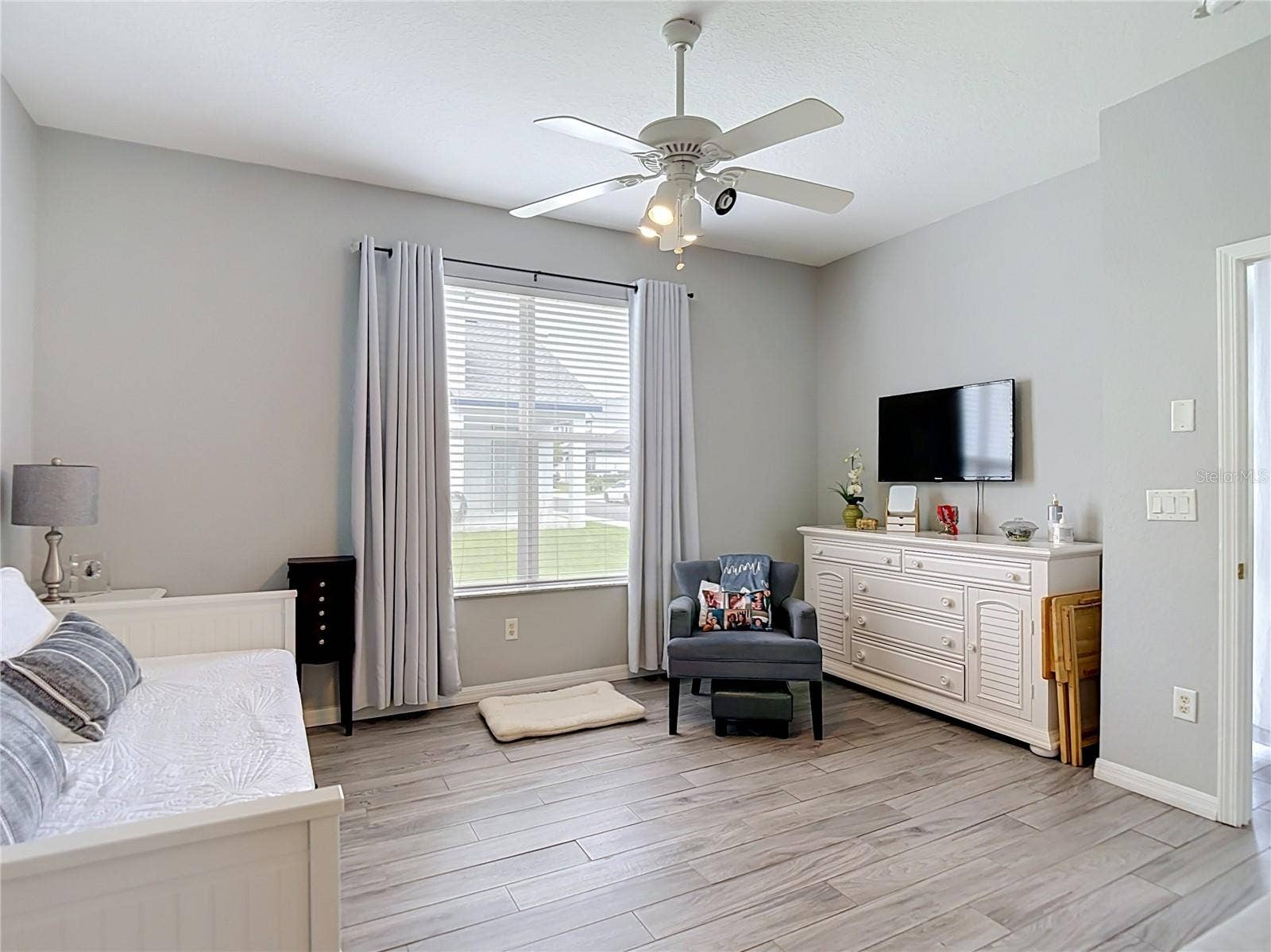 1203 SUMMERGATE DRIVE, Valrico, FL 33594