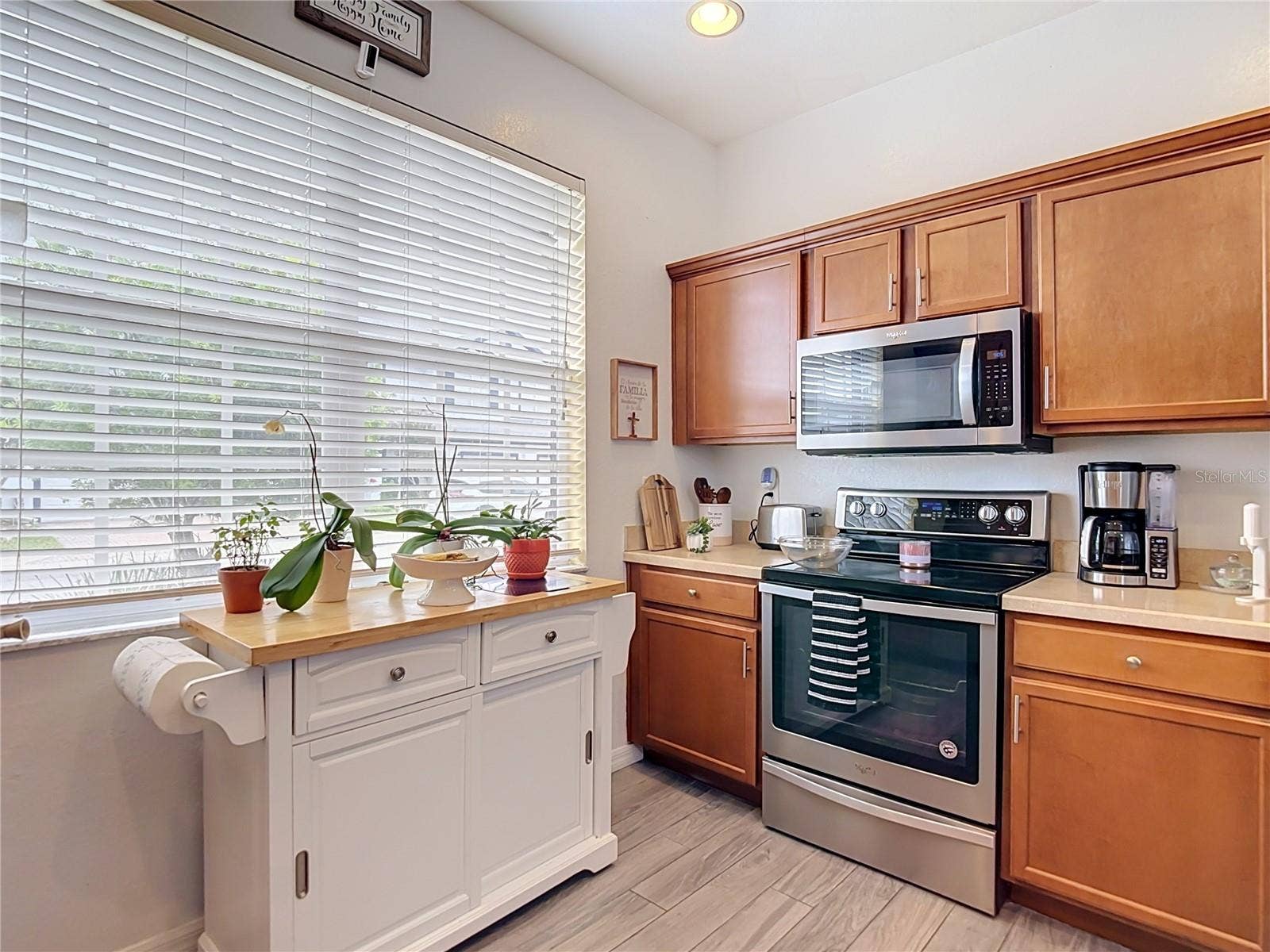 1203 SUMMERGATE DRIVE, Valrico, FL 33594