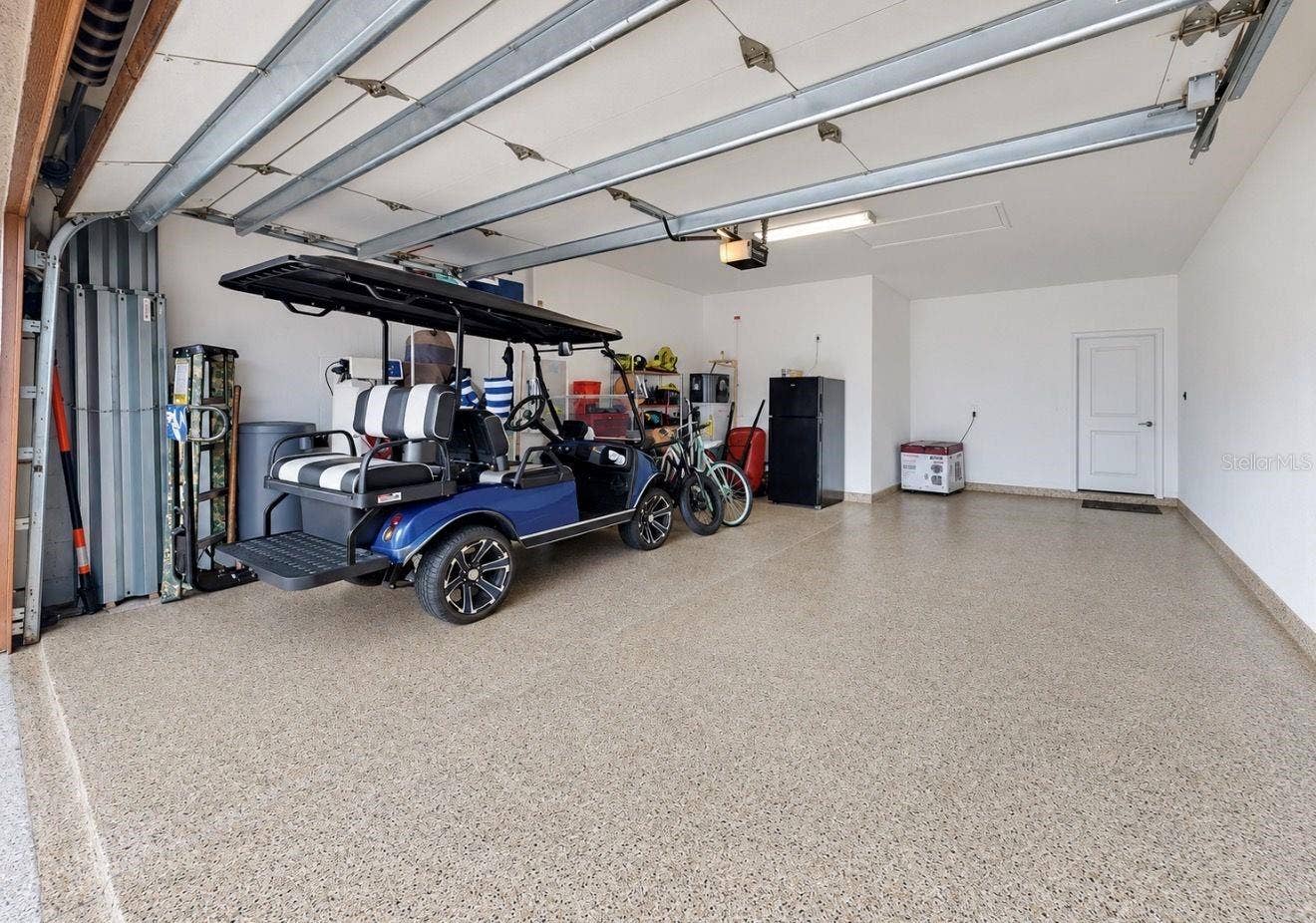 2 car garage