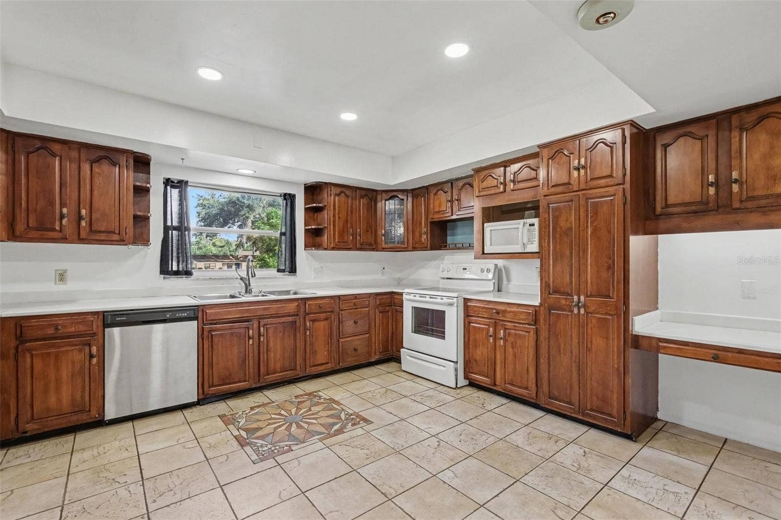 404 E MORGAN STREET, Brandon, FL 33510