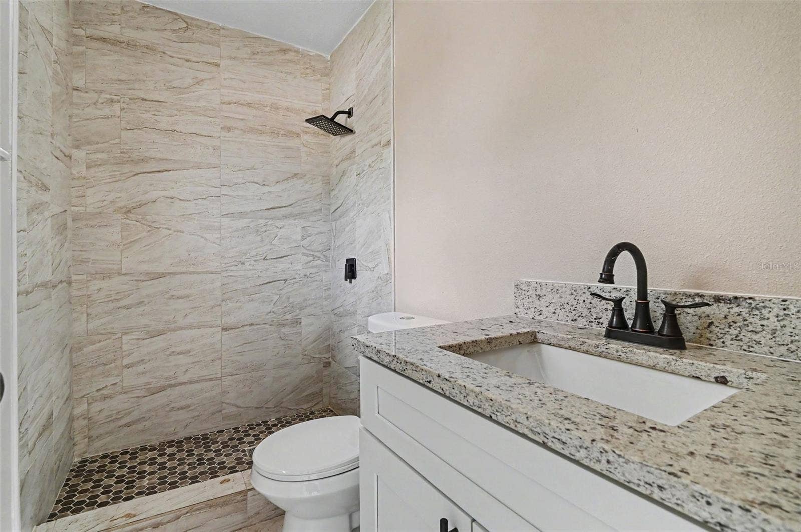 425 WALNUT STREET, Daytona Beach, FL 32114 425 WALNUT STREET, Daytona Beach, FL 32114