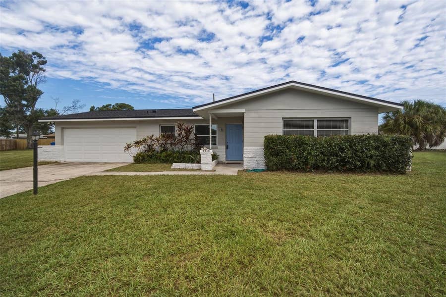 Property photo for 5915 35TH AVENUE N, St Petersburg, FL