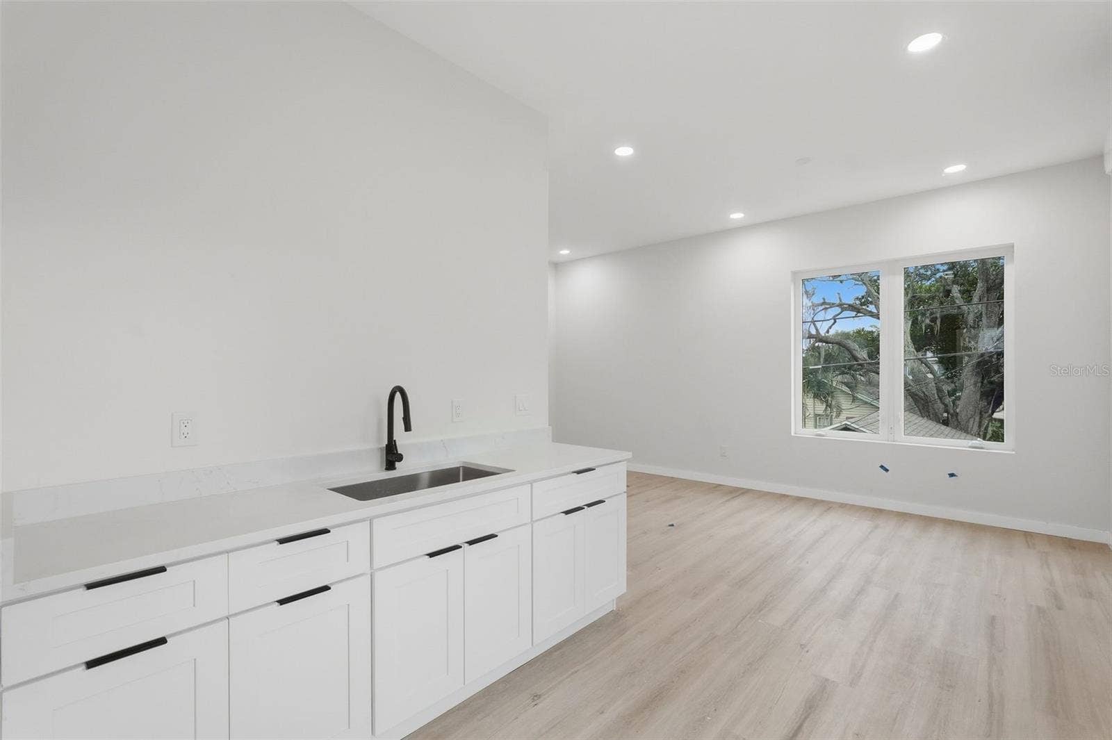 Studio above garage