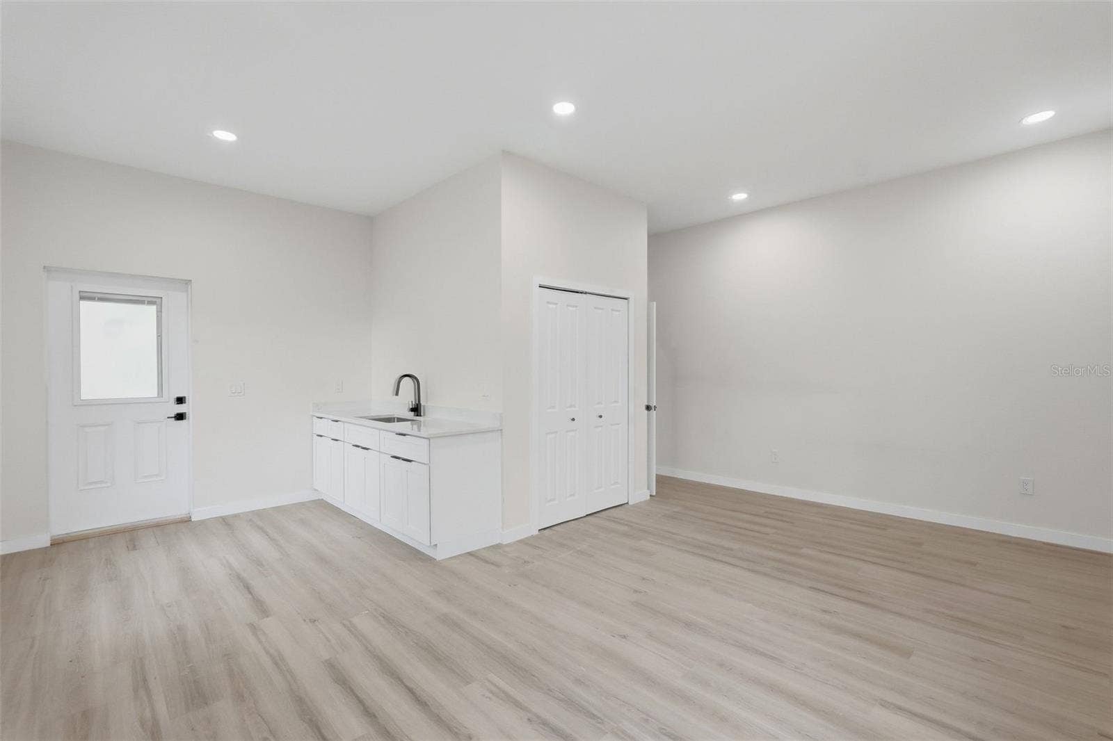 Studio above garage