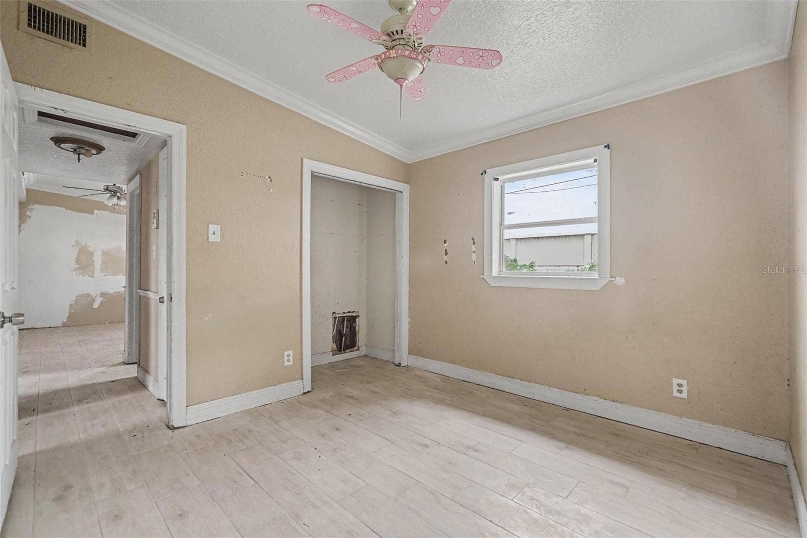 10925 N FLORENCE AVENUE, Tampa, FL 33612 10925 N FLORENCE AVENUE, Tampa, FL 33612