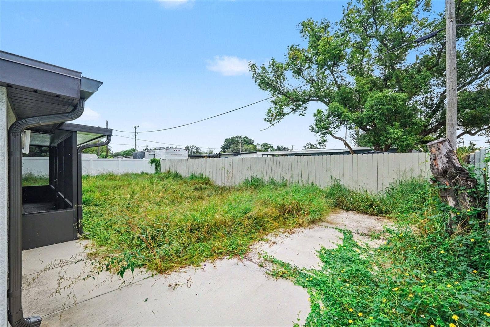 10925 N FLORENCE AVENUE, Tampa, FL 33612 10925 N FLORENCE AVENUE, Tampa, FL 33612