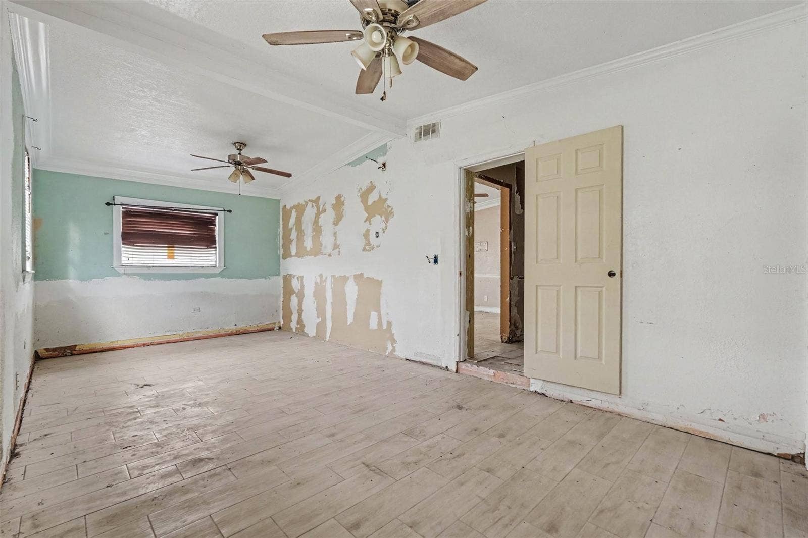 10925 N FLORENCE AVENUE, Tampa, FL 33612 10925 N FLORENCE AVENUE, Tampa, FL 33612