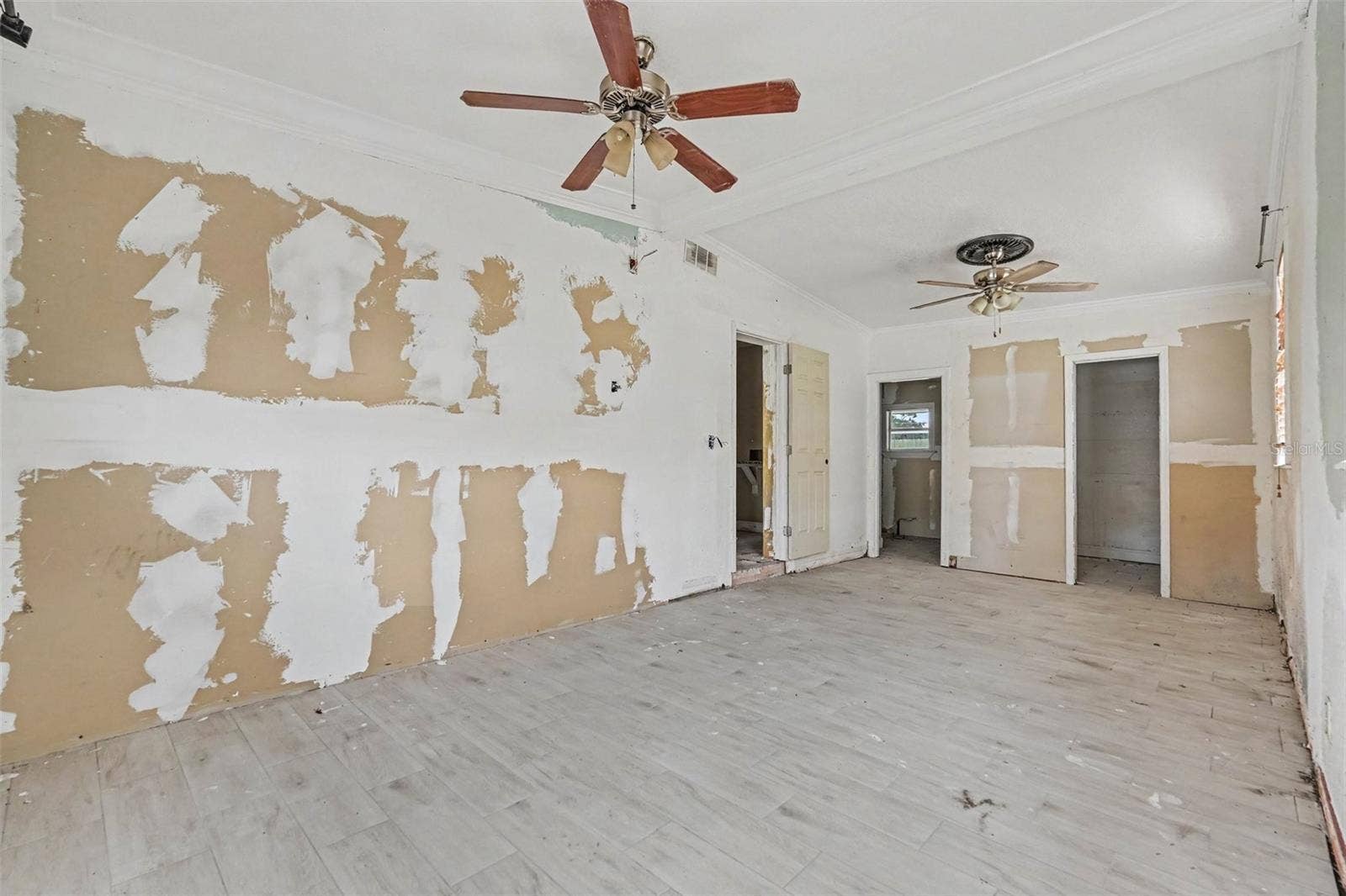 10925 N FLORENCE AVENUE, Tampa, FL 33612 10925 N FLORENCE AVENUE, Tampa, FL 33612