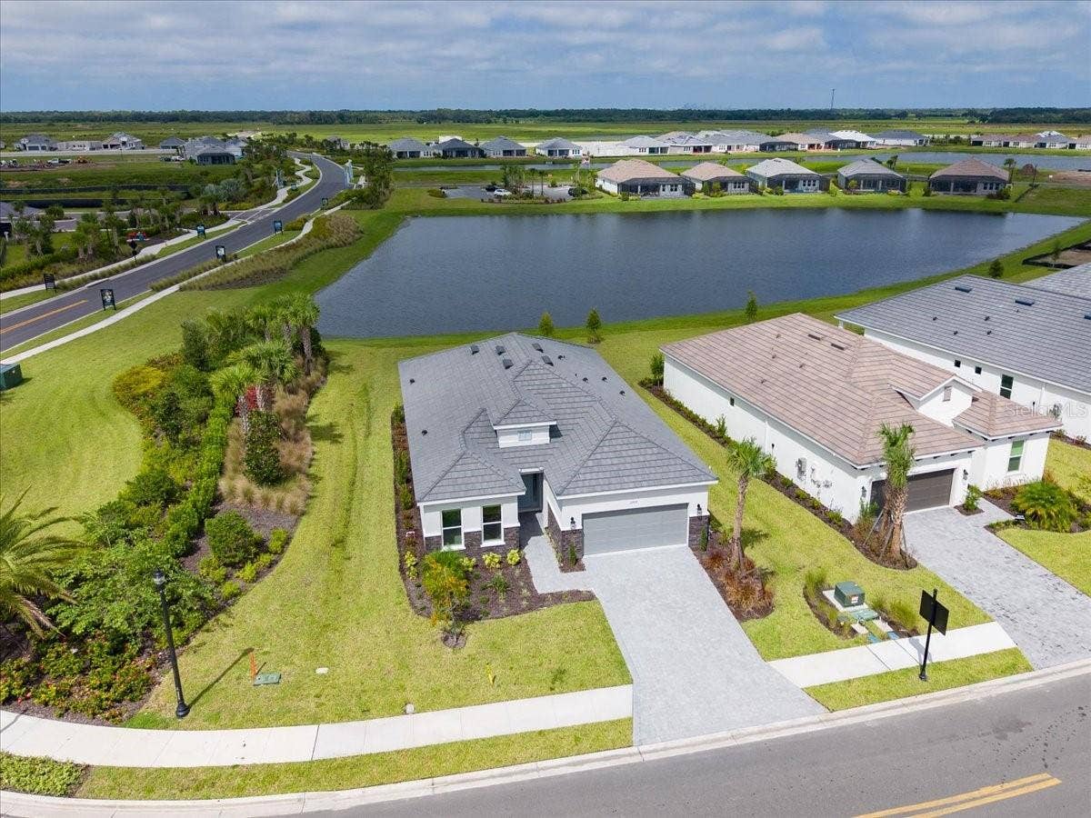 13705 IONA AVENUE, Palmetto, FL 34221 13705 IONA AVENUE, Palmetto, FL 34221