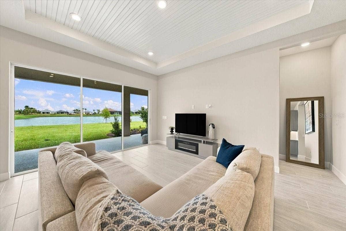 13705 IONA AVENUE, Palmetto, FL 34221 Great Room - Great View!