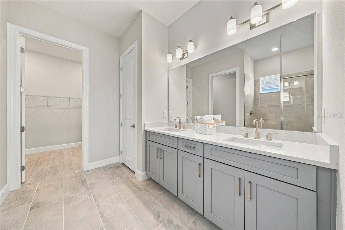 13705 IONA AVENUE, Palmetto, FL 34221 13705 IONA AVENUE, Palmetto, FL 34221