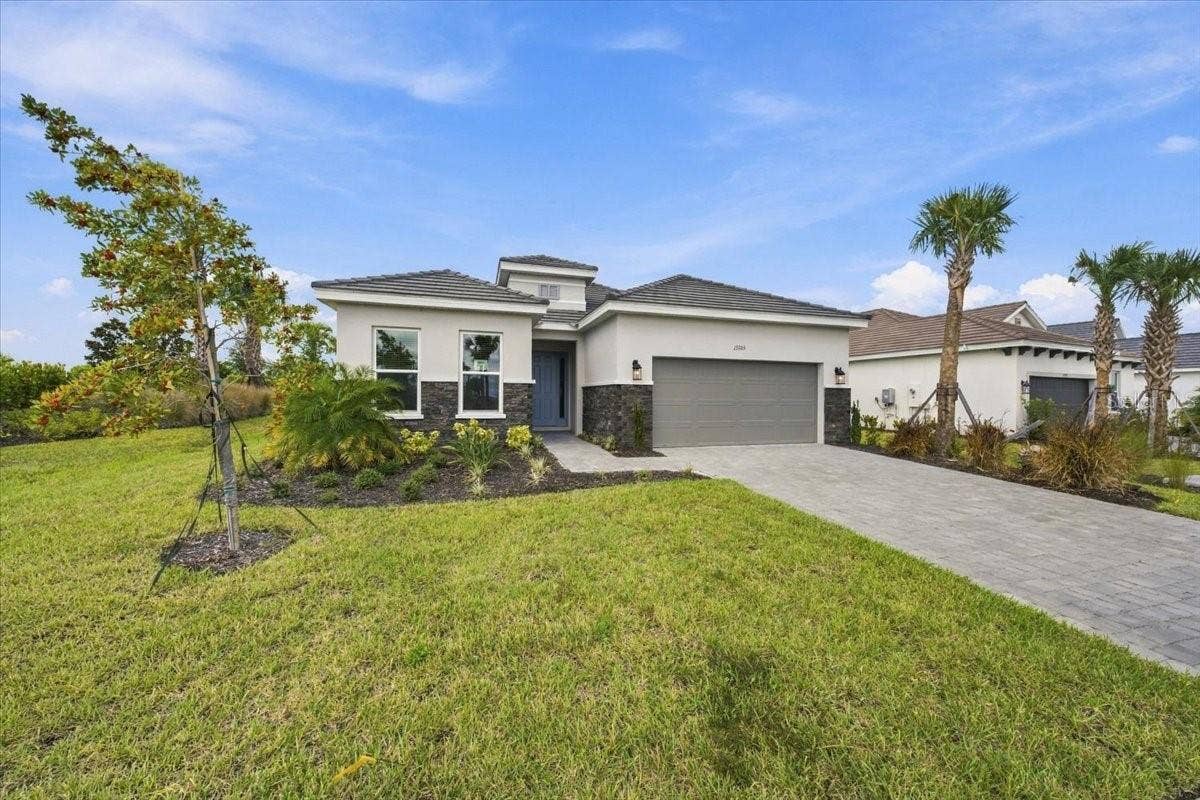 13705 IONA AVENUE, Palmetto, FL 34221 13705 IONA AVENUE, Palmetto, FL 34221