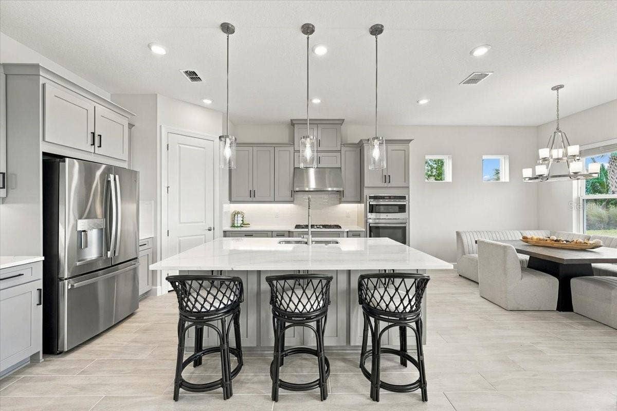 13705 IONA AVENUE, Palmetto, FL 34221 13705 IONA AVENUE, Palmetto, FL 34221