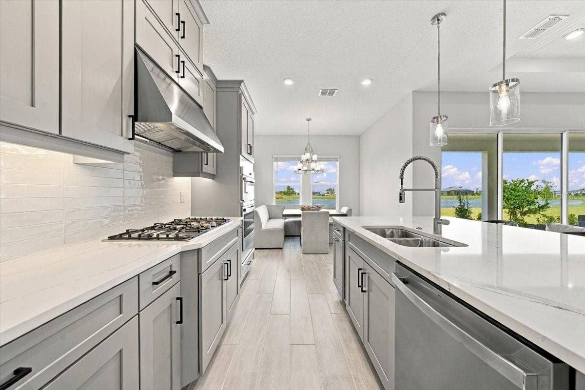 13705 IONA AVENUE, Palmetto, FL 34221 13705 IONA AVENUE, Palmetto, FL 34221