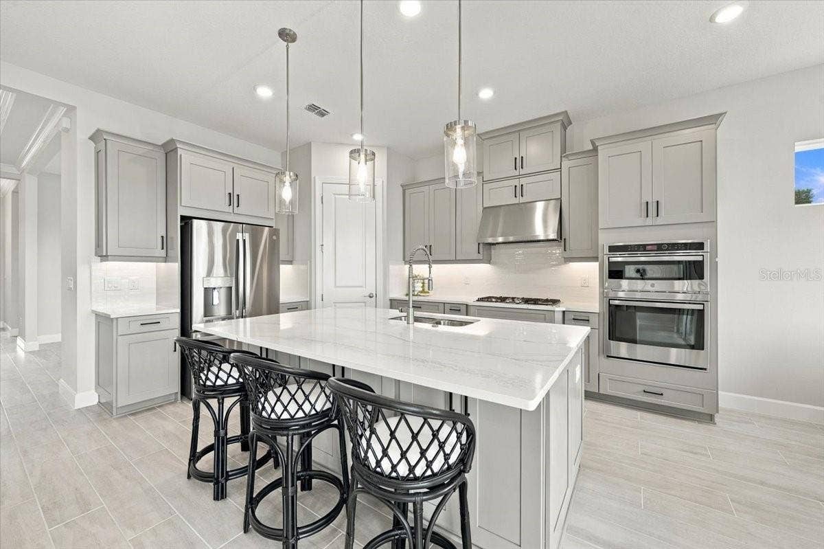 13705 IONA AVENUE, Palmetto, FL 34221 13705 IONA AVENUE, Palmetto, FL 34221