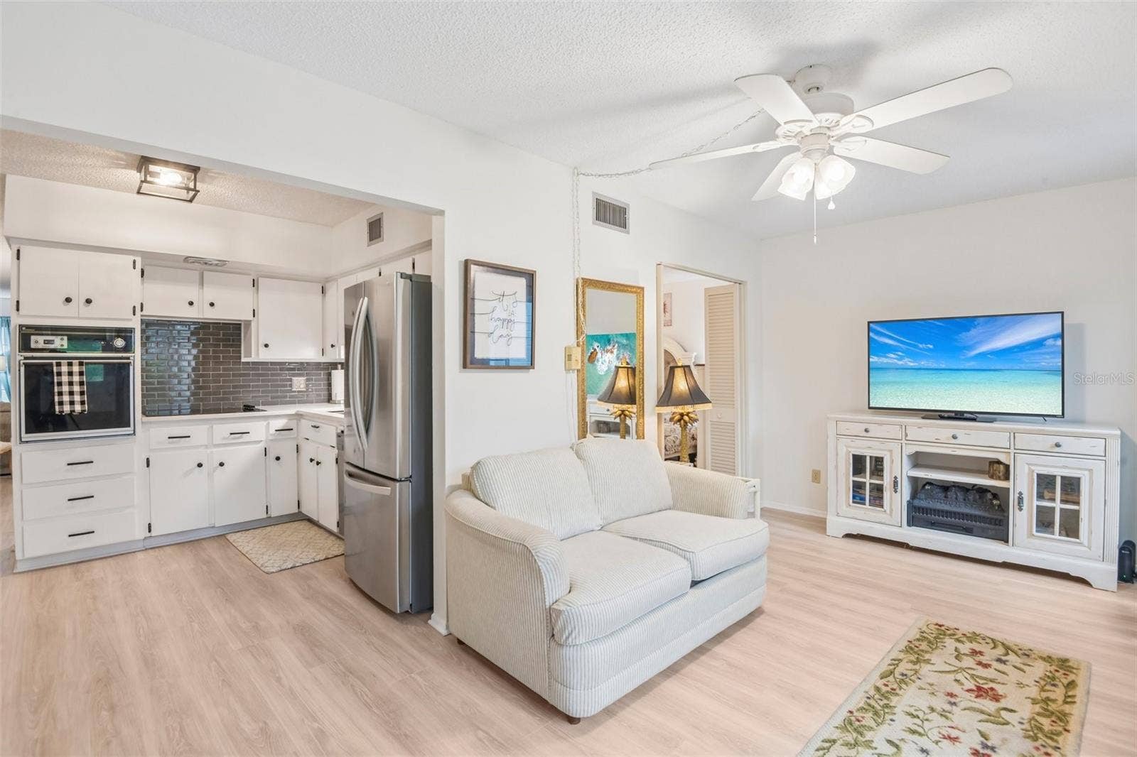 2461 RHODESIAN DRIVE, #15, Clearwater, FL 33763