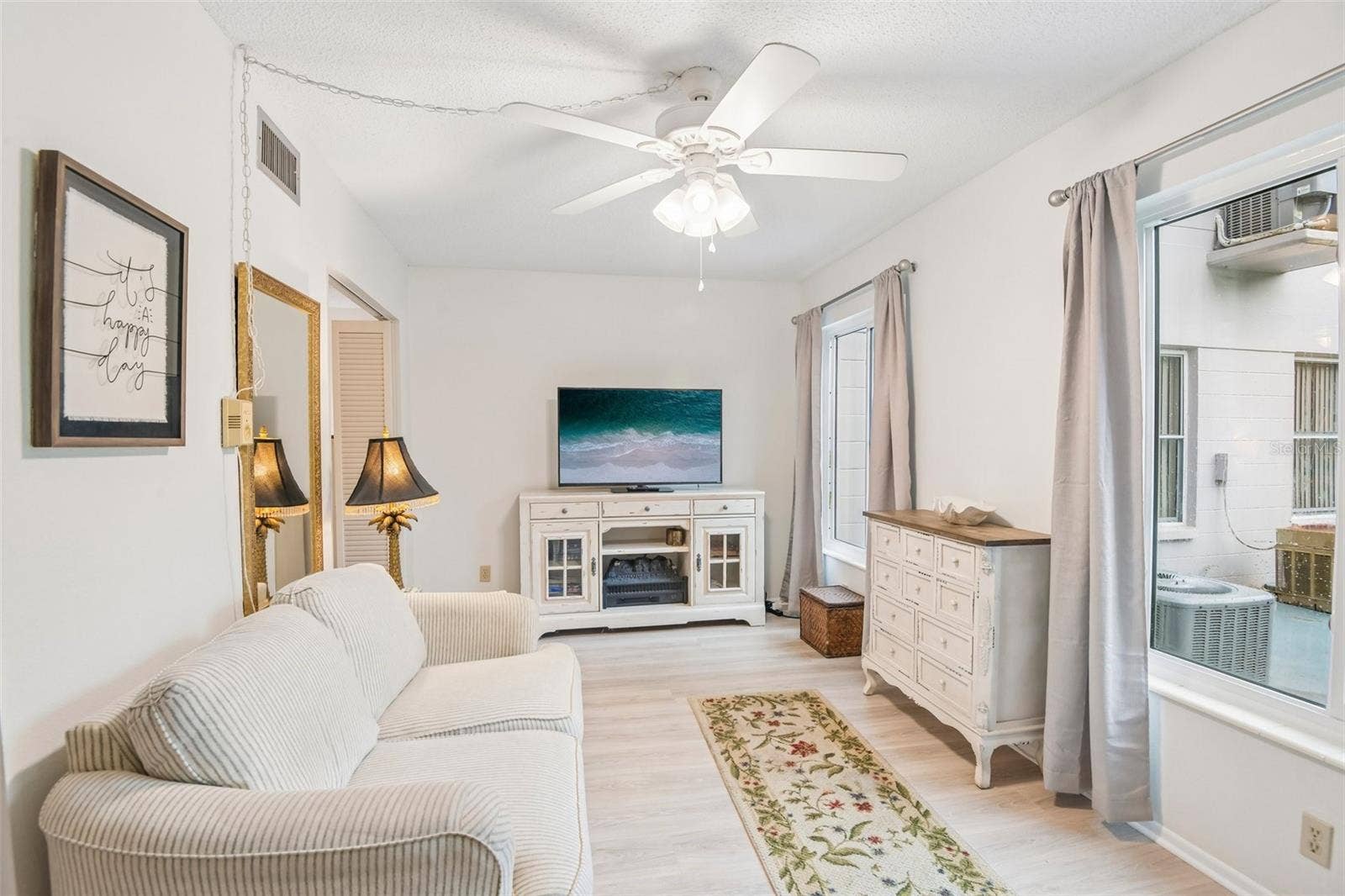 2461 RHODESIAN DRIVE, #15, Clearwater, FL 33763