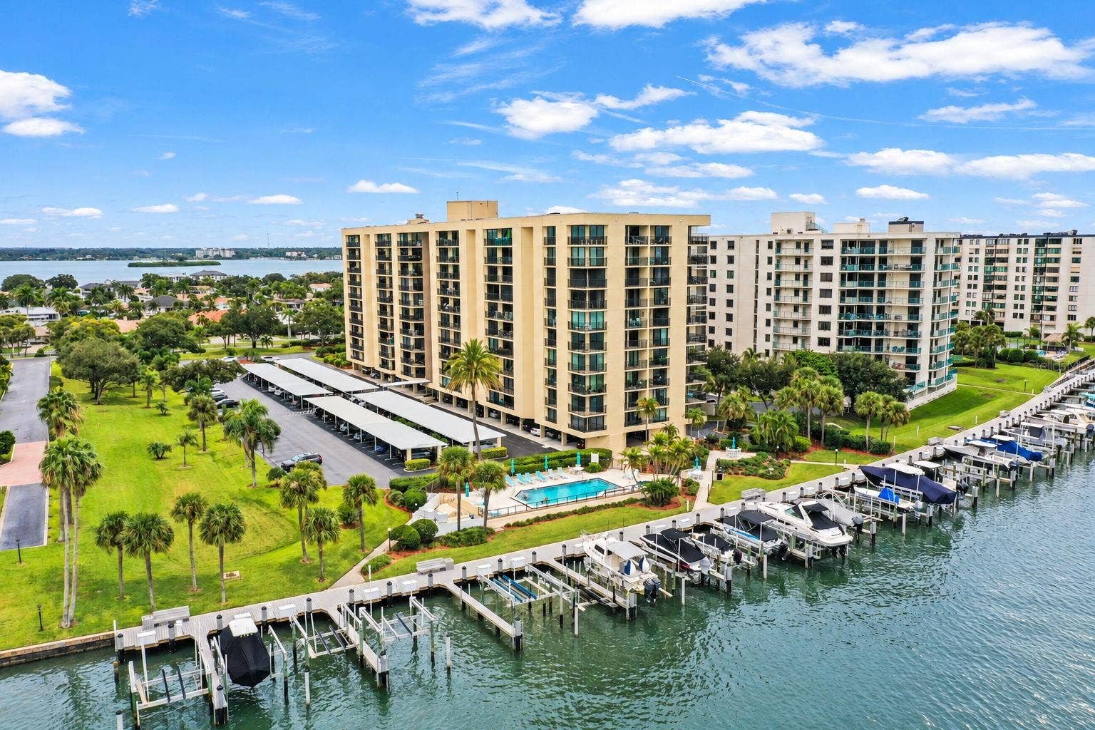 690 ISLAND WAY, #606, Clearwater, FL 33767 Unit 606 at Island Walk has wide open panoramic views to the water. Beautiful views every room.
