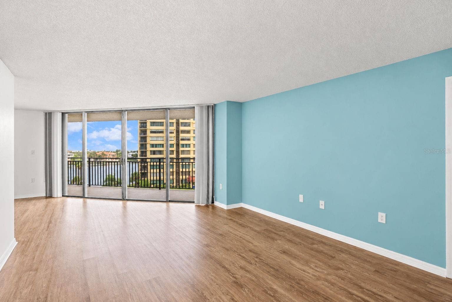 690 ISLAND WAY, #606, Clearwater, FL 33767 Living room with gorgeous views